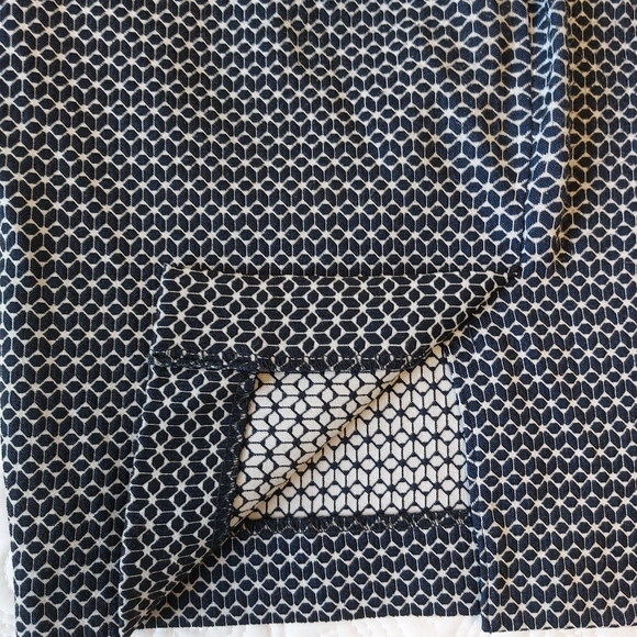 RW&CO navy and white woven skirt - Picture 3 of 5